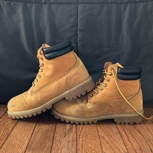 Men’s work boots